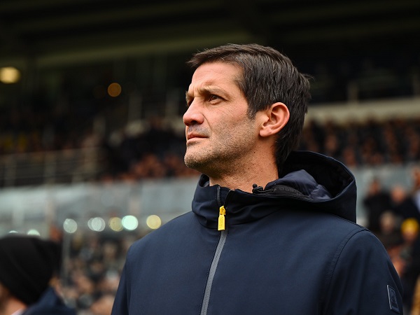 Cristian Chivu Yakin Skuad Inter Mampu Atasi Kesulitan di Musim Mendatang